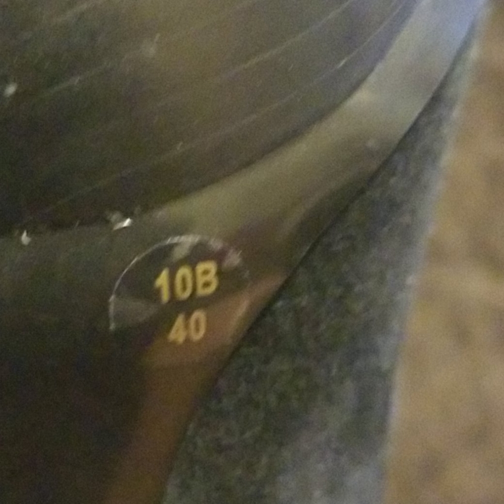 Shoes - Picture 5 of 5